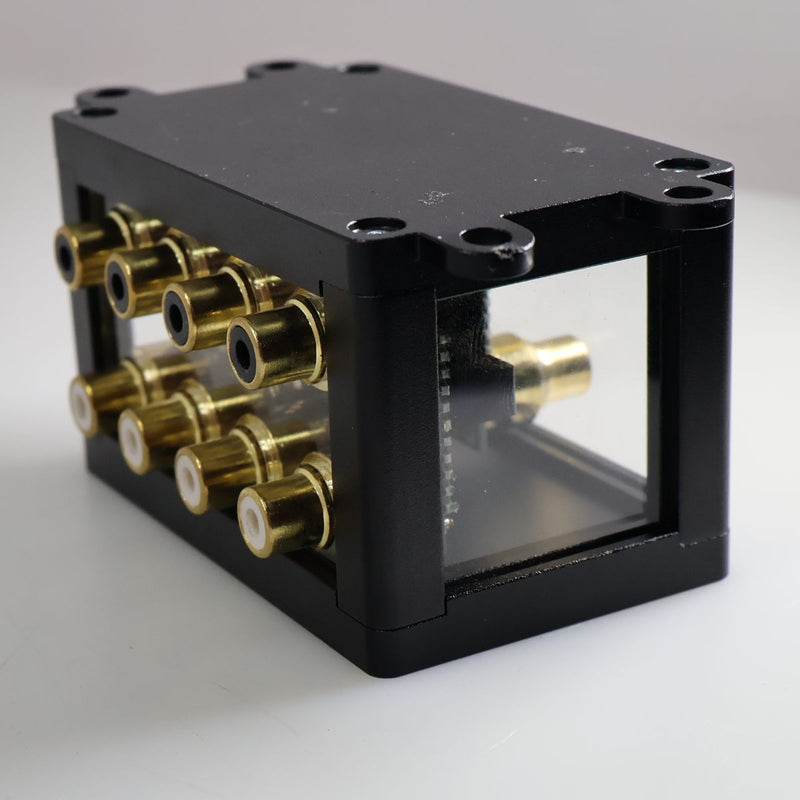 B2 Audio 1-to-4 Pair Cockbox RCA Splitter Distribution Block OPEN BOX