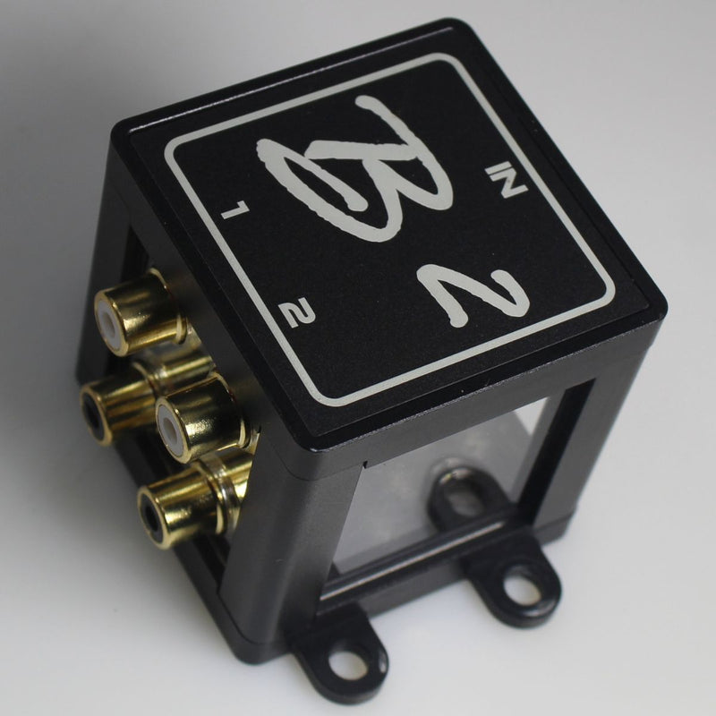 B2 Audio 1-to-2 Pair Cockbox RCA Splitter Distribution Block OPEN BOX