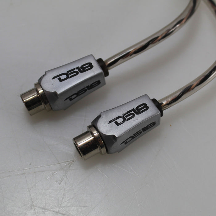 DS-HQRCA-2F1MBK 1 Male to 2 Female High Quality RCA Adaptor Dual Twist OPEN BOX
